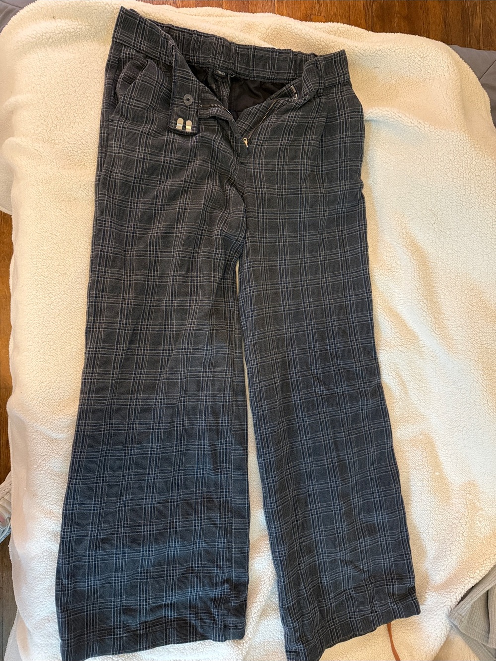 Plaid Wide-Leg Dress Pants in Charcoal Gray